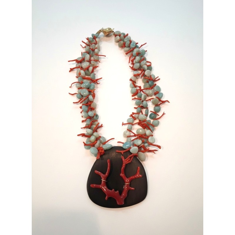 COLLAR CORAL Y EBANO