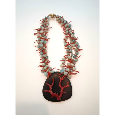 COLLAR CORAL Y EBANO